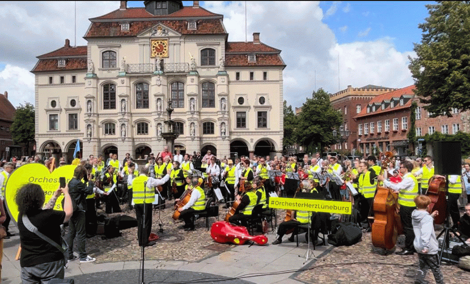 Musik-Flashmob der Lüneburger Symphoniker