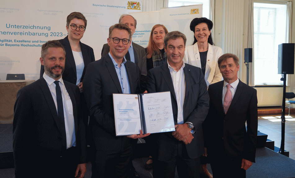 Unterzeichnung der Rahmenvereinbarung zwischen den bayerischen Kunsthochschulen und dem Freistaat Bayern