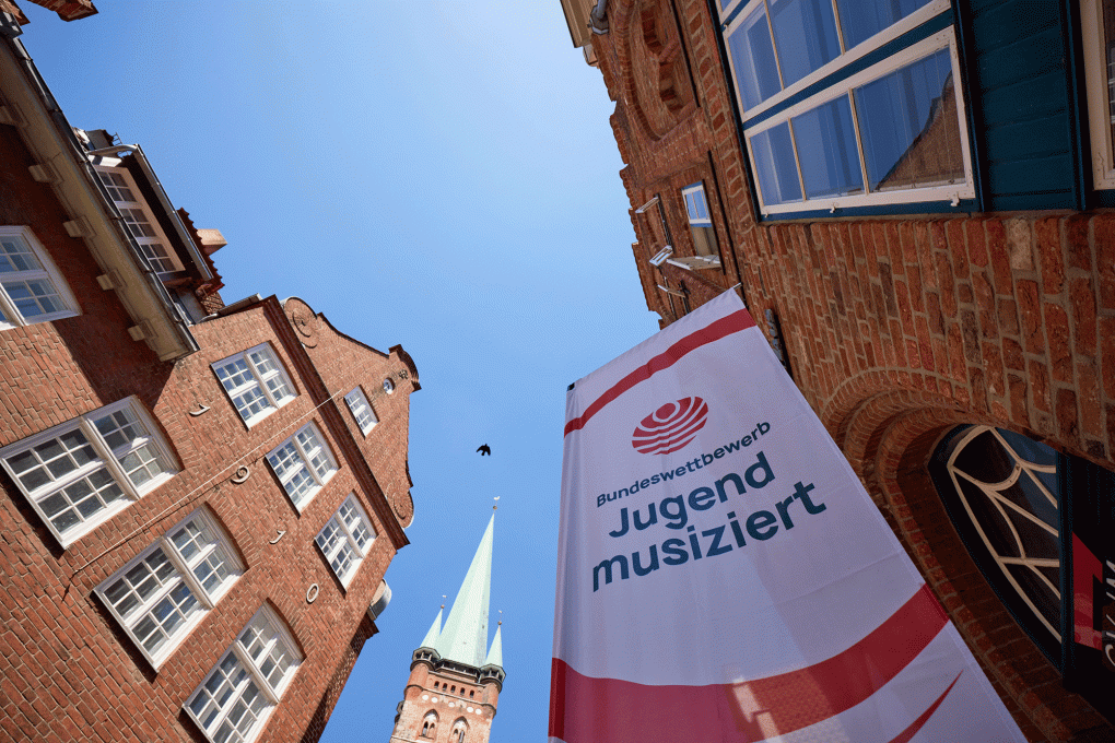 Aufsteller des Bundeswettbewerbs von Jugend musiziert 2024 in Lübeck