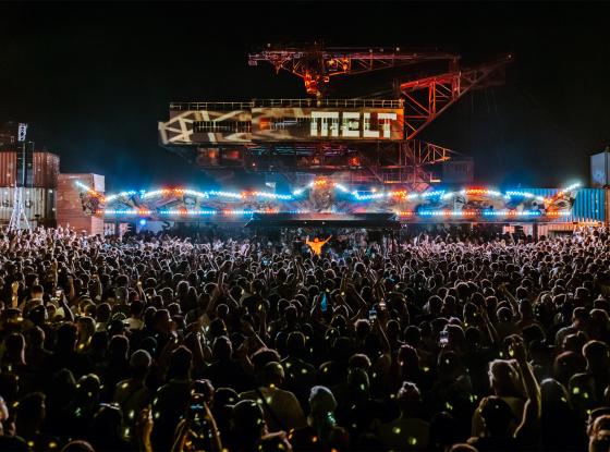 Abbildung: MELT-Festival bei Nacht